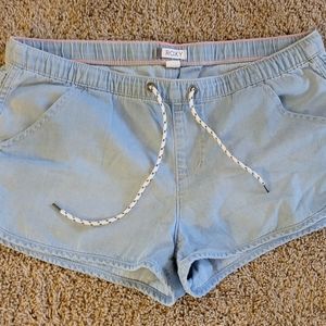 Roxy light denim short shorts size M